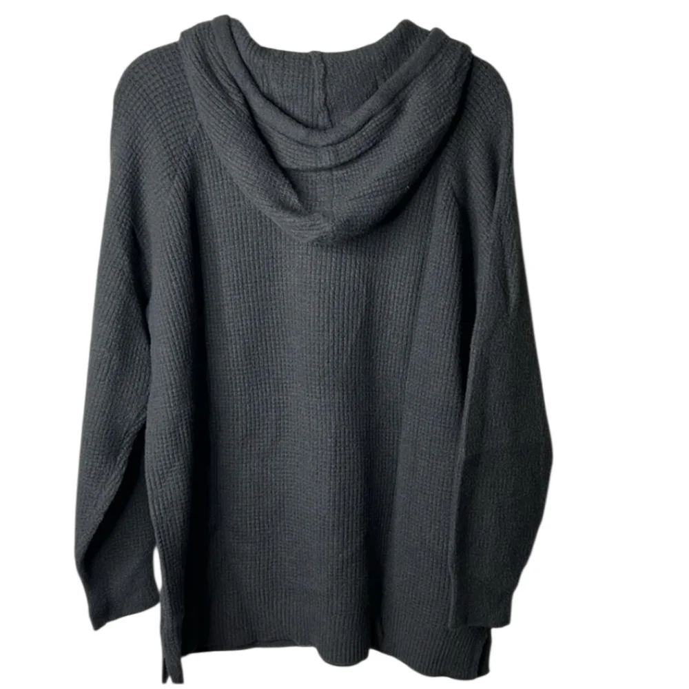 NWT Maurices Charcoal Gray Hooded Sweater - Picture 2 of 3